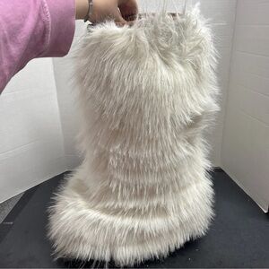 Free people all day Apres fuzzy tall boots, only worn twice!,